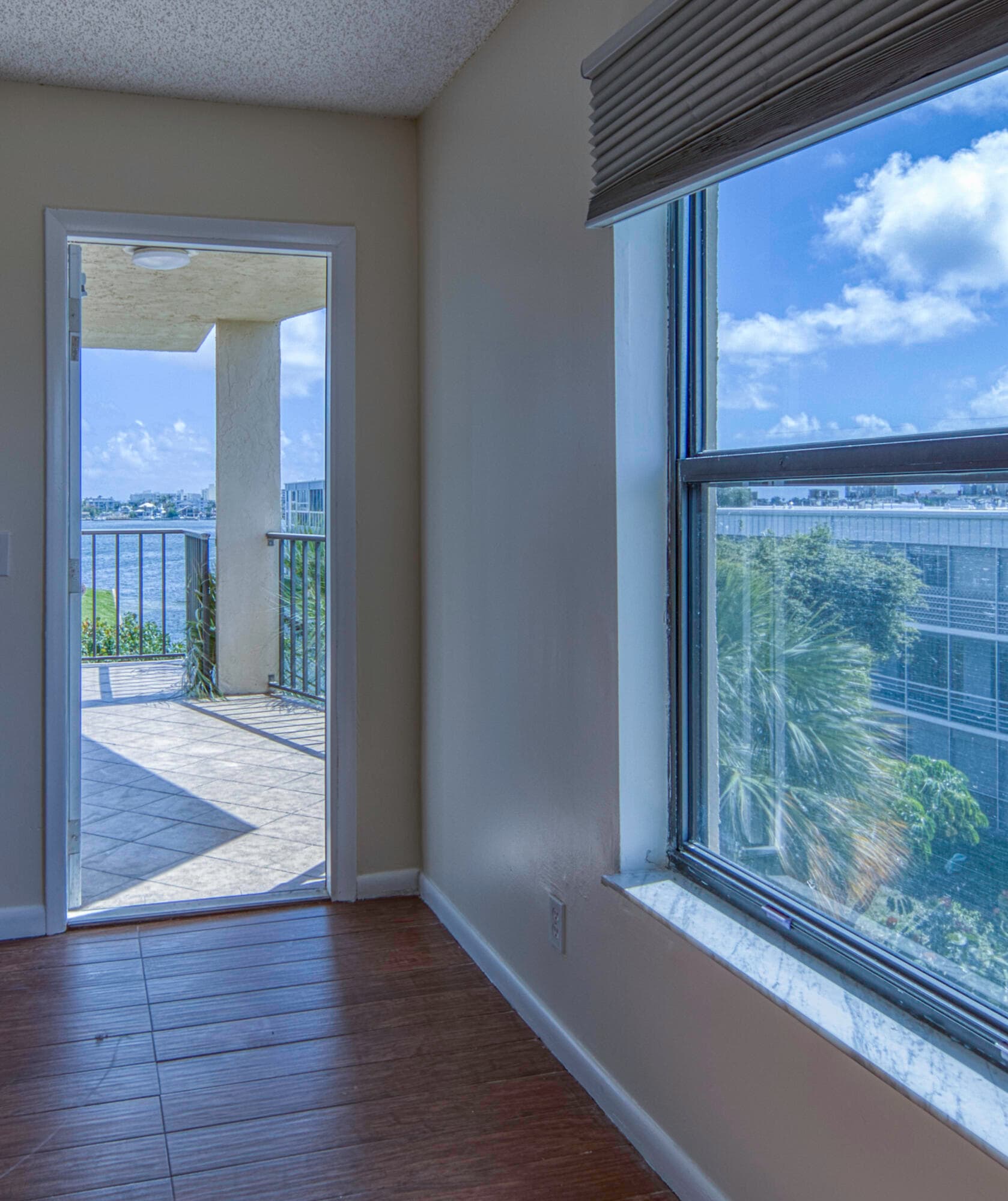 890 N Federal Highway 412, Lantana, FL 33462 — photo 28 of 46