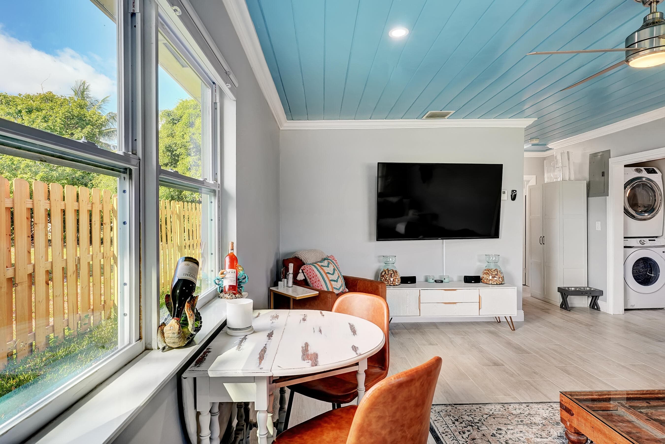 240 NW 9th Avenue, Delray Beach, FL 33444 — photo 8 of 38
