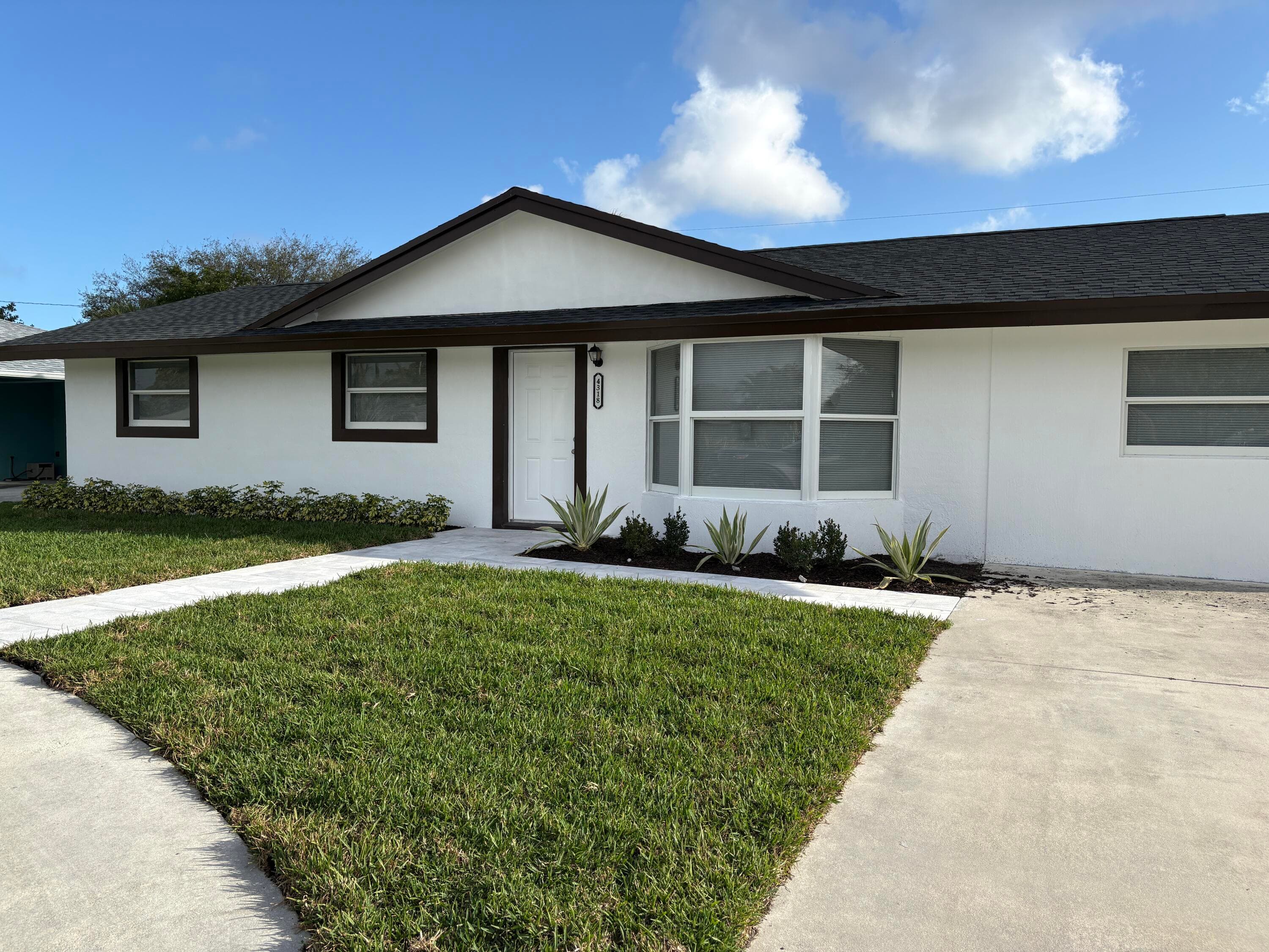 4318 Crestdale Street, Palm Beach Gardens, FL 33410 — photo 2 of 22