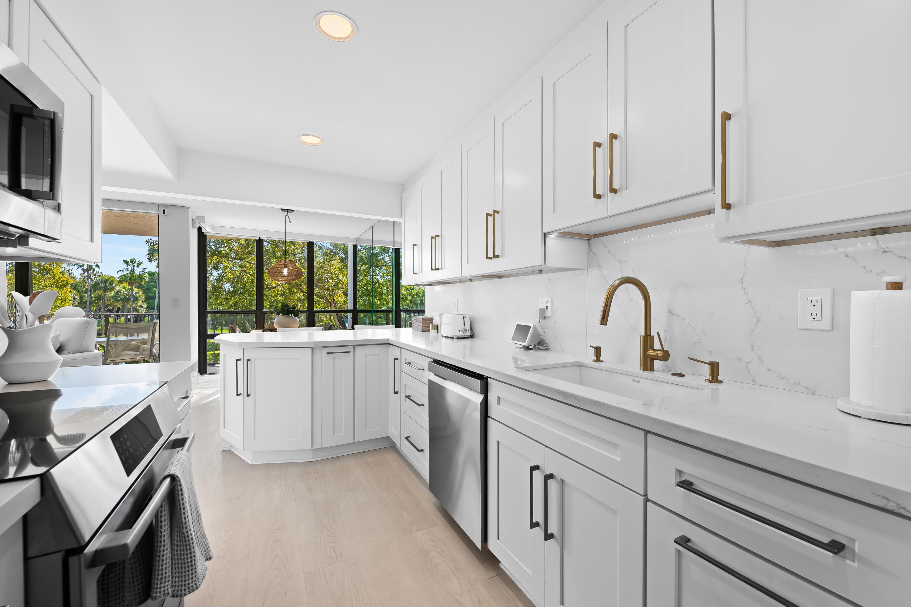 799 Jeffery Street 303, Boca Raton, FL 33487 — photo 8 of 42