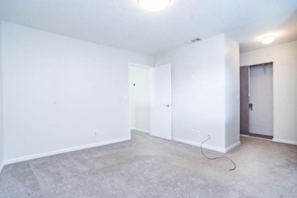 950 S Kanner Highway 124, Stuart, FL 34994 — photo 17 of 35