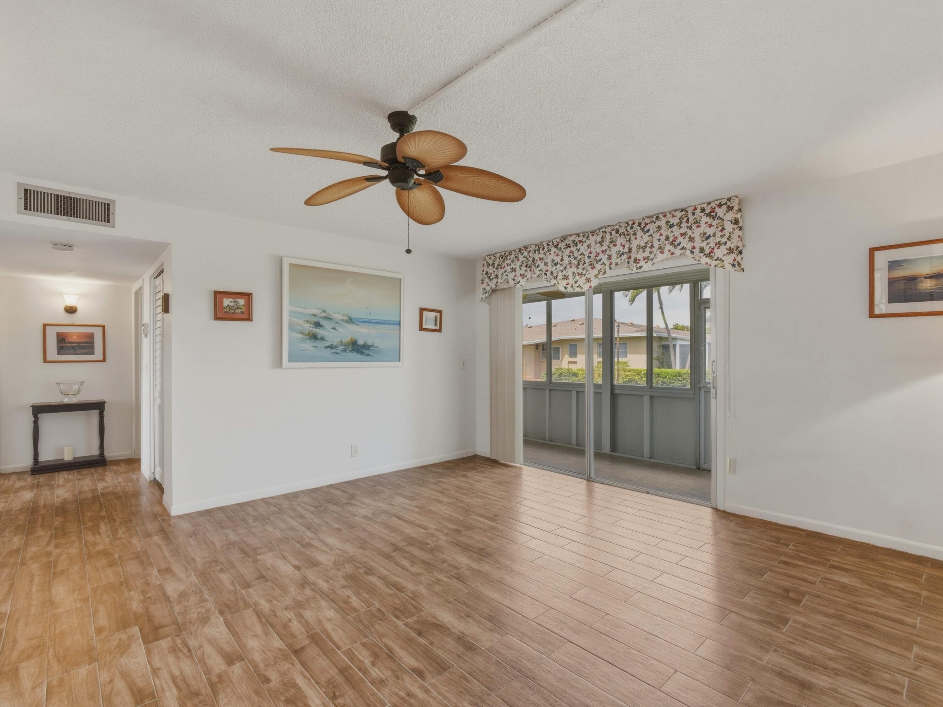 301 Circle Drive S 103, Boynton Beach, FL 33435 — photo 17 of 35