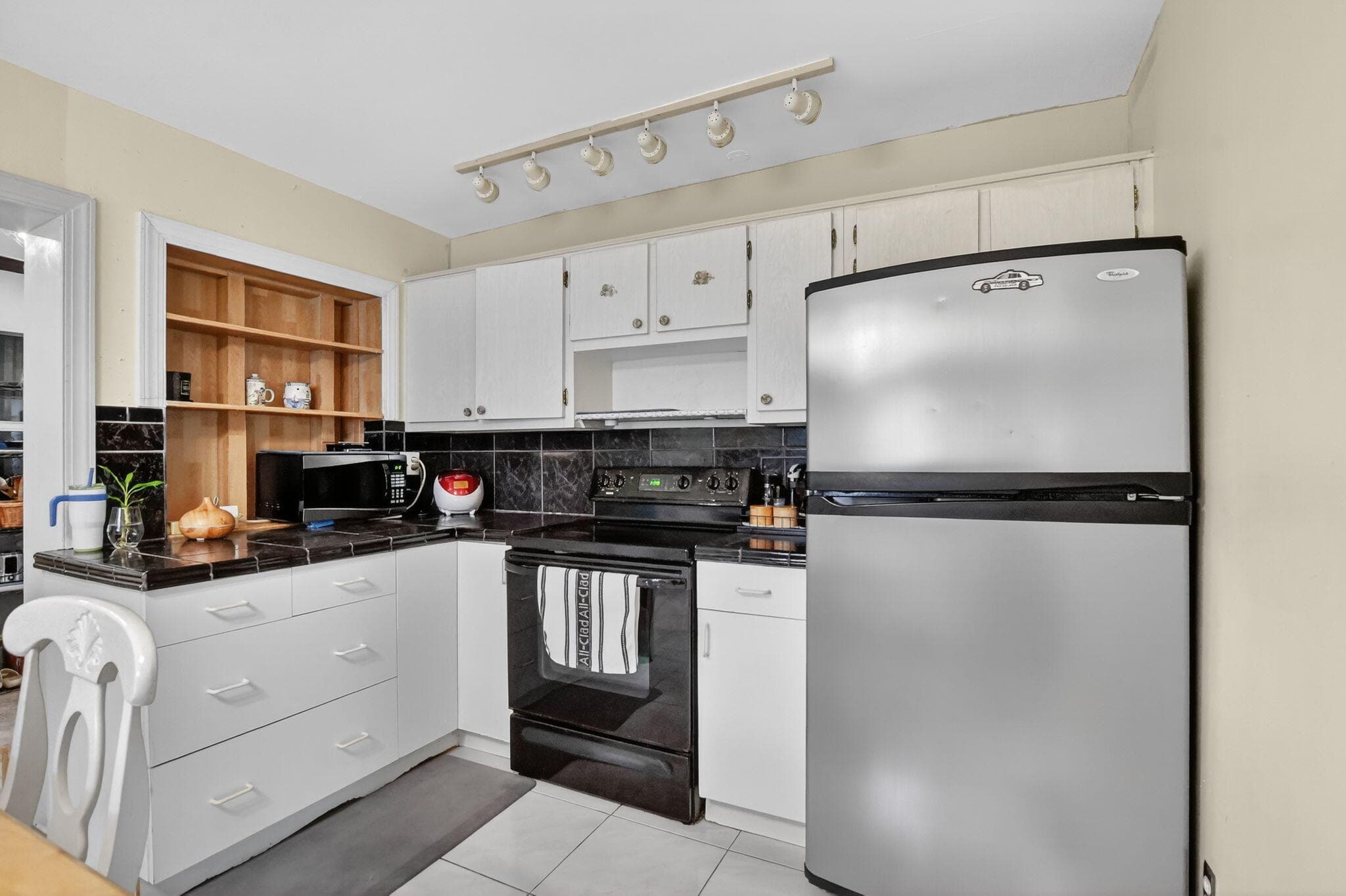121 NW 28th Court, Pompano Beach, FL 33064 — photo 10 of 26