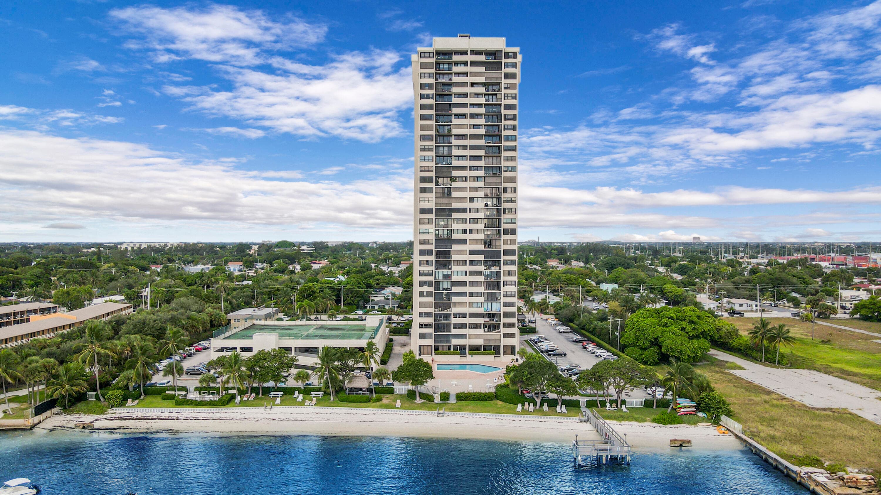 5600 N Flagler Drive 1001, West Palm Beach, FL 33407 — photo 30 of 53