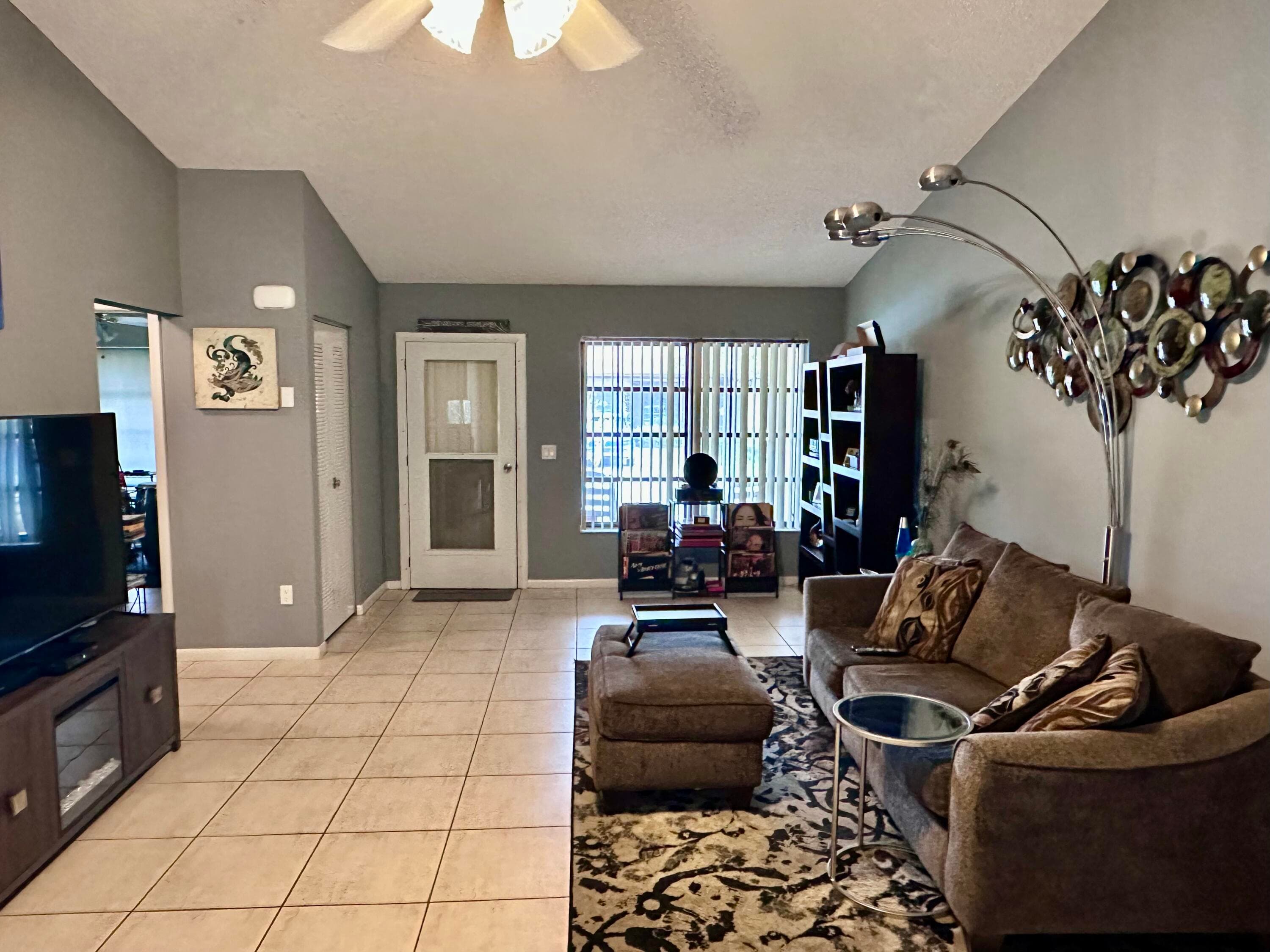 6273 Tall Cypress Circle, Greenacres, FL 33463 — photo 5 of 13