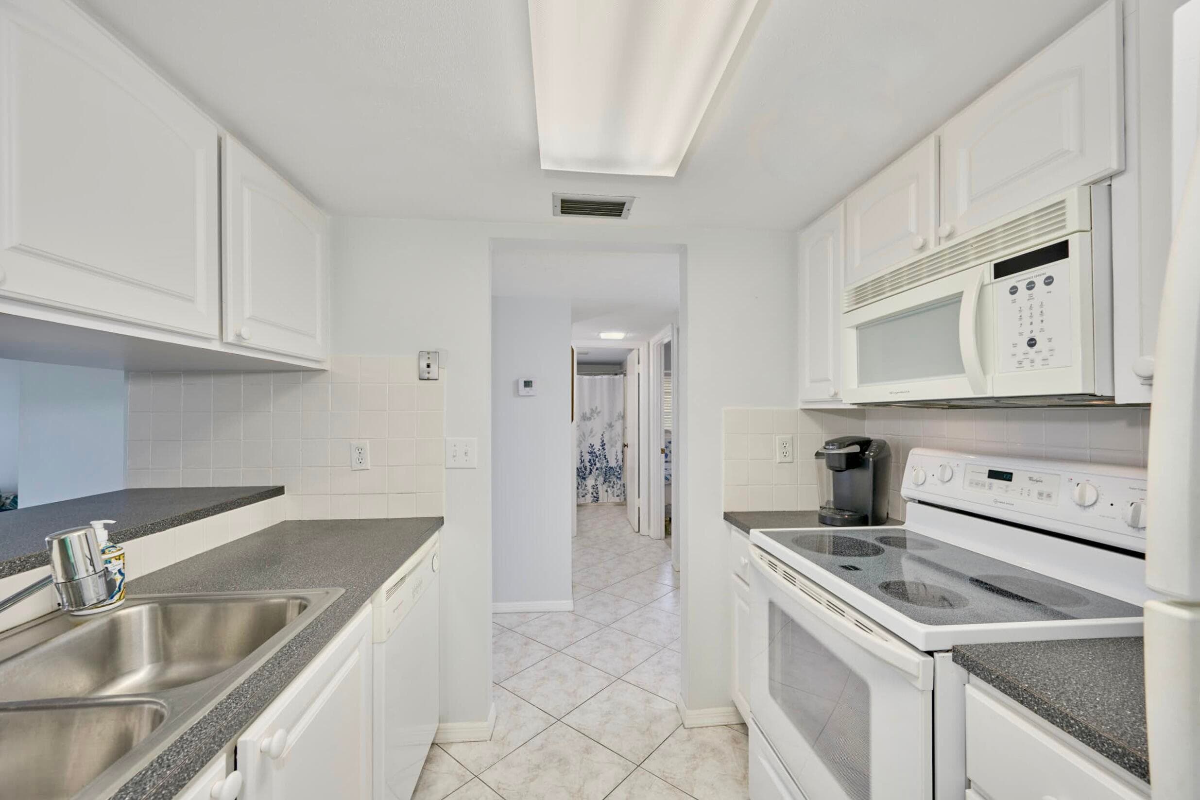 835 18th Street 712, Vero Beach, FL 32960 — photo 25 of 58