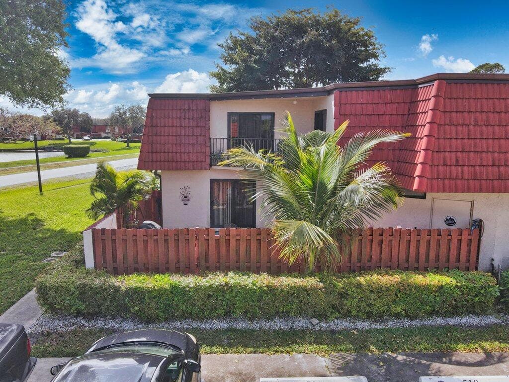 3838 Victoria Drive, West Palm Beach, FL 33406 — photo 9 of 44
