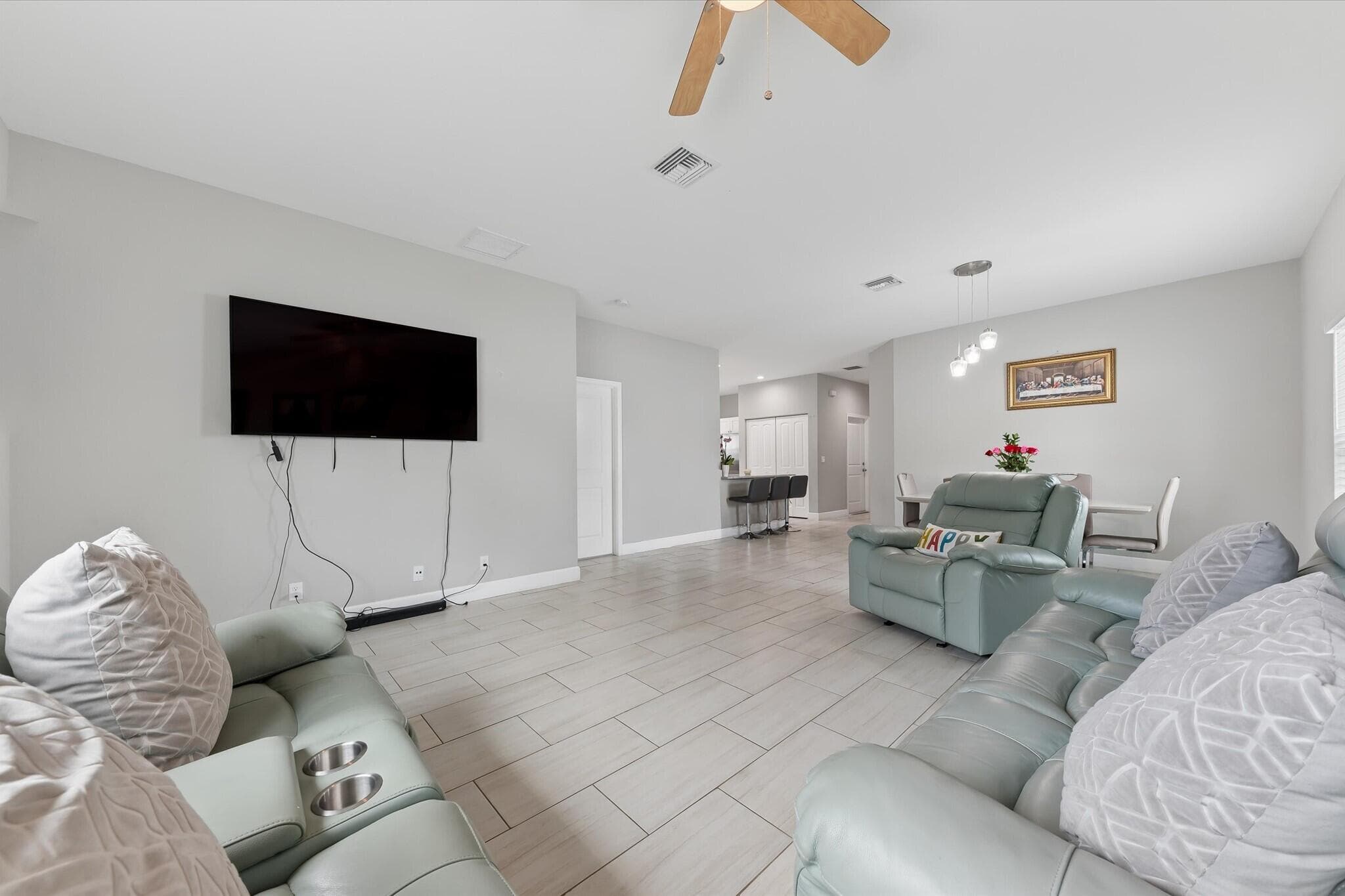 525 NW 12th Avenue, Boynton Beach, FL 33435 — photo 15 of 39
