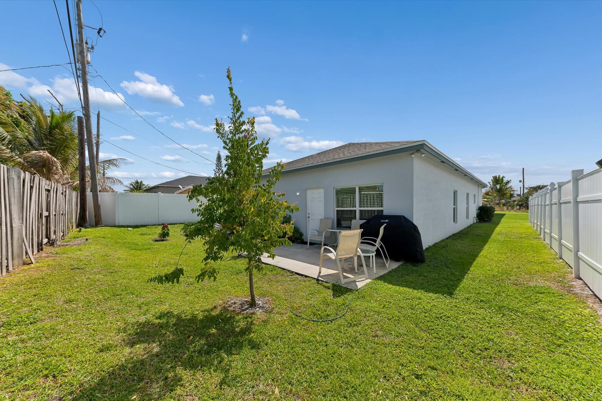 525 NW 12th Avenue, Boynton Beach, FL 33435 — photo 34 of 39