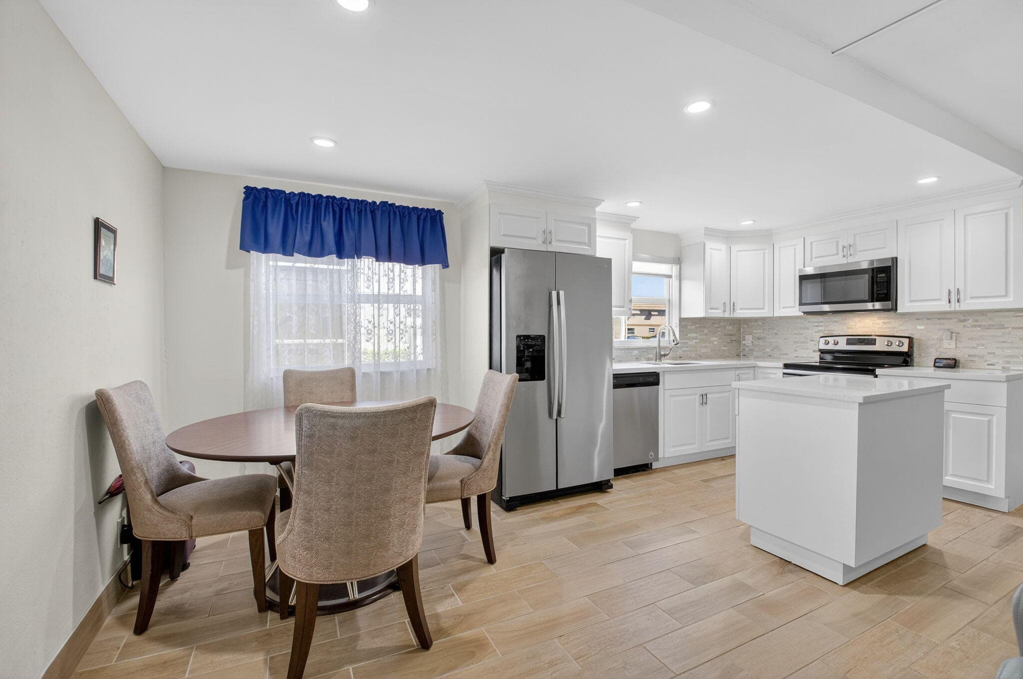 60 Brittany B, Delray Beach, FL 33446 — photo 3 of 50