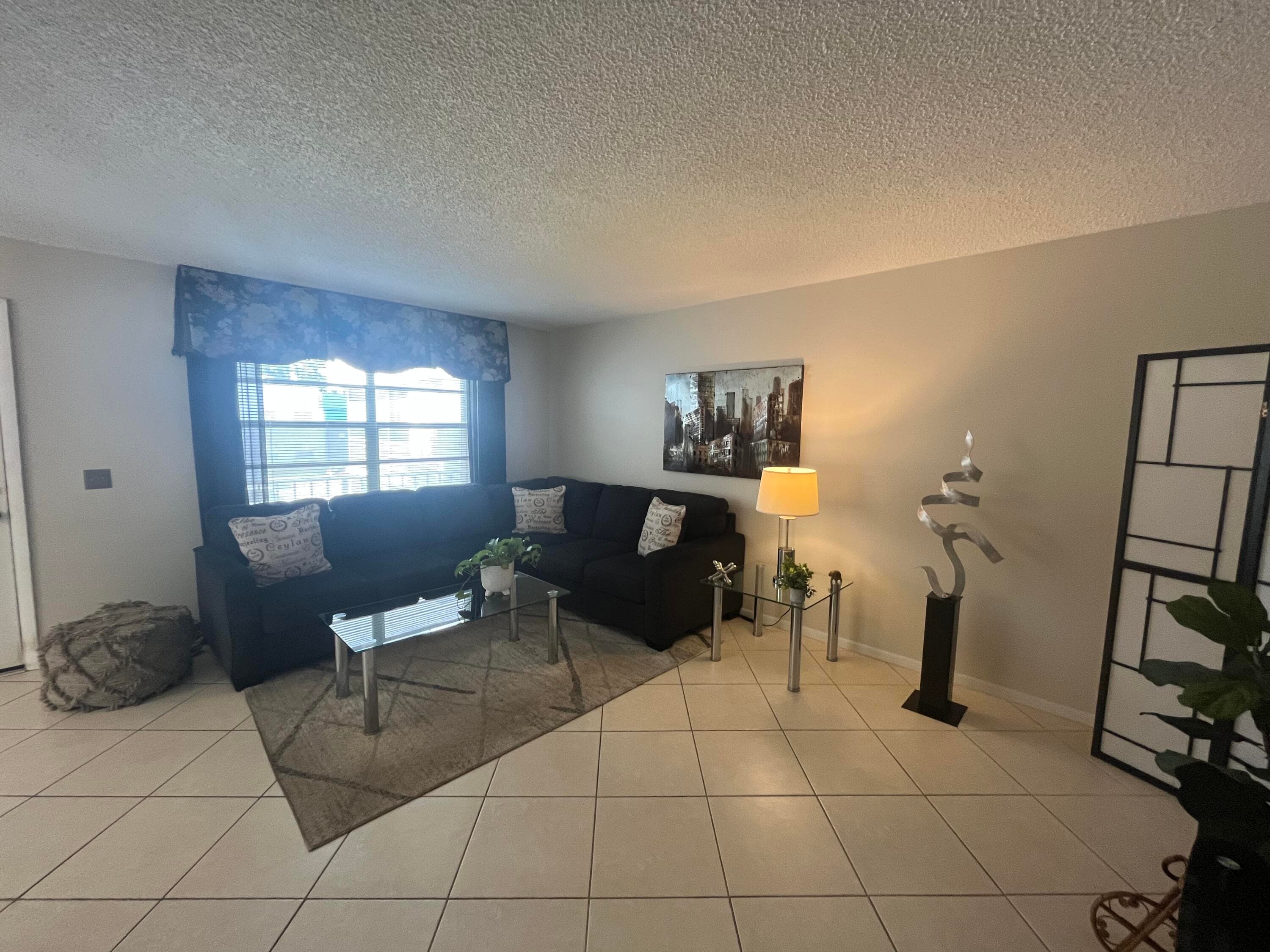 142 Normandy C, Delray Beach, FL 33484 — photo 15 of 33