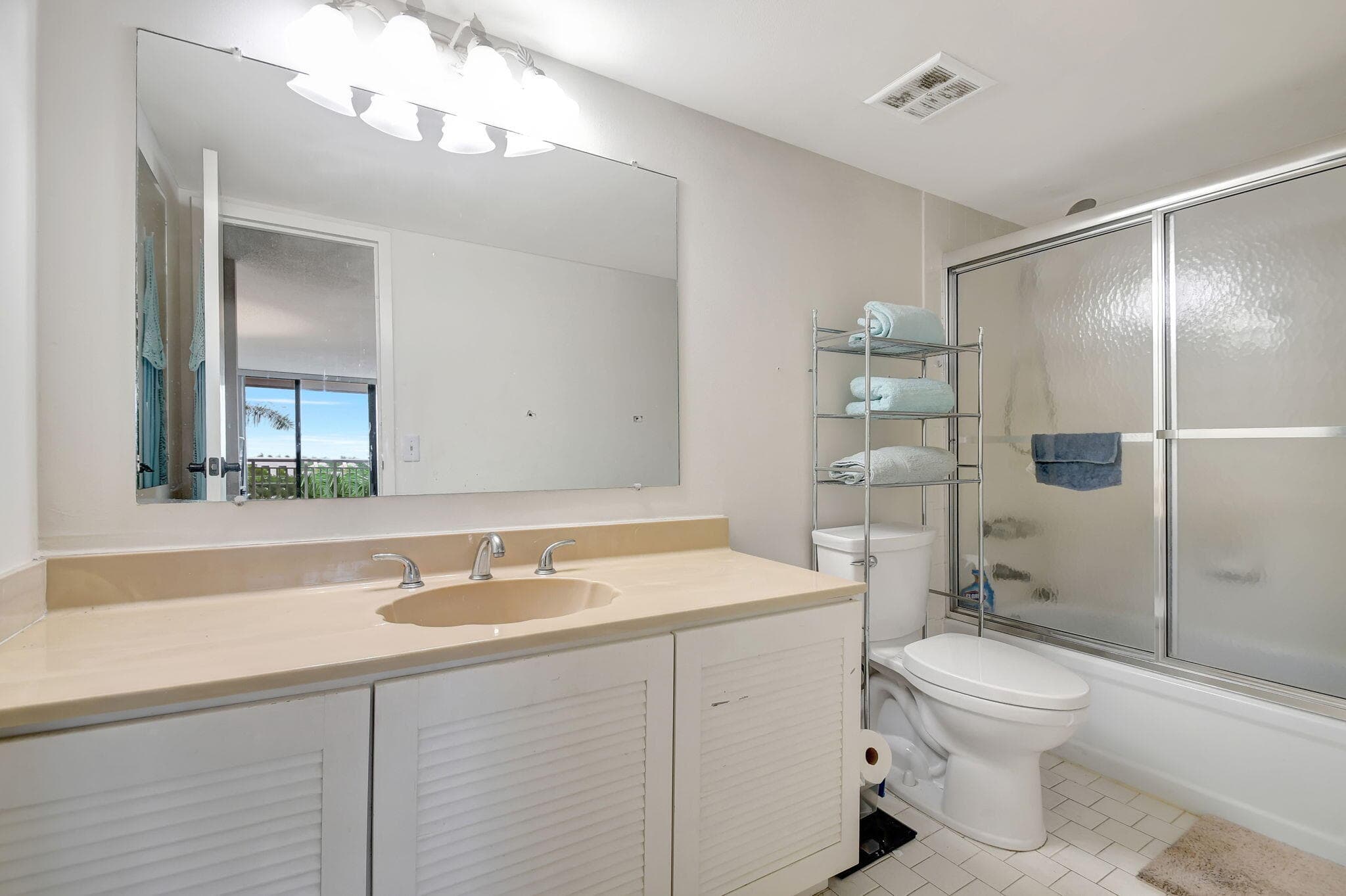 3546 S Ocean Boulevard S 512, South Palm Beach, FL 33480 — photo 49 of 59