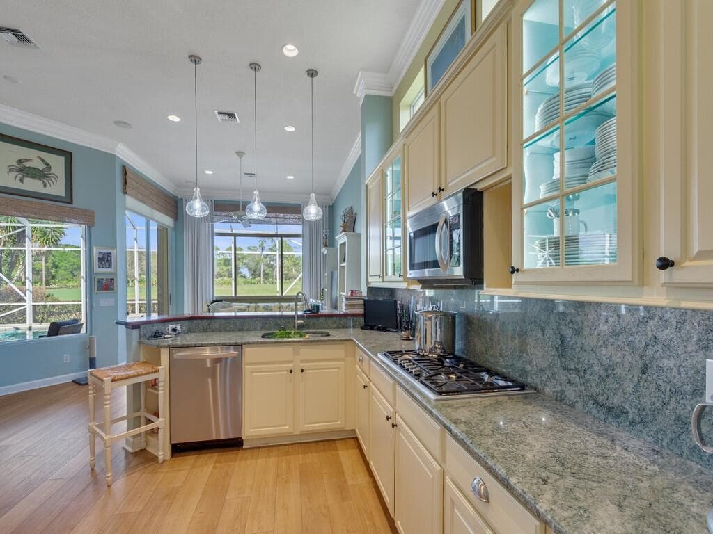 7924 Links Way, Port St. Lucie, FL 34986 — photo 10 of 49