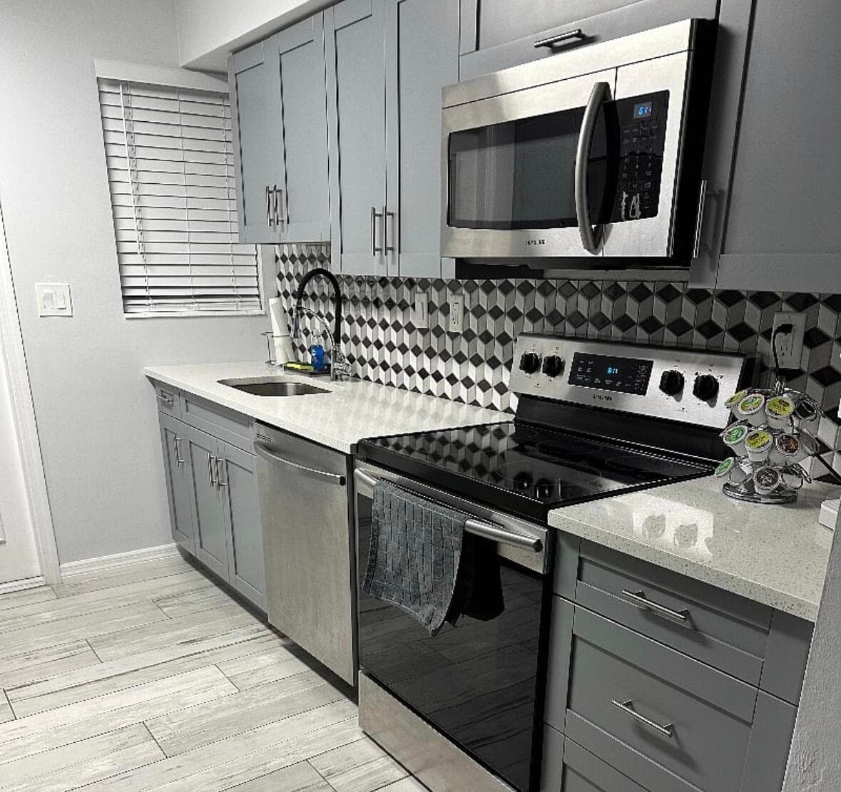 136 Akron Street A1, Lake Worth Beach, FL 33461 — photo 4 of 12