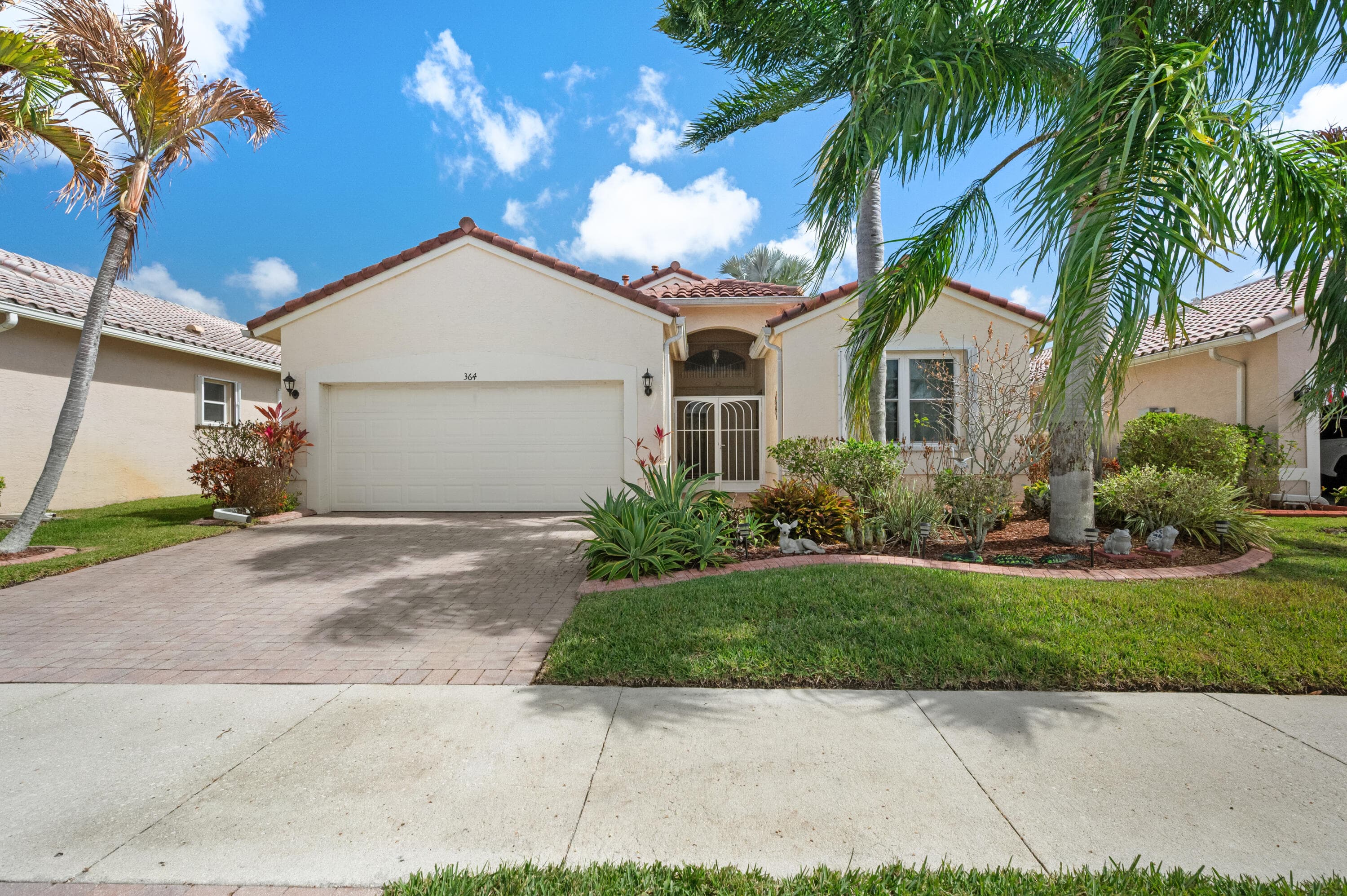 364 NW Sunview Way, Port St. Lucie, FL 34986 — photo 2 of 37