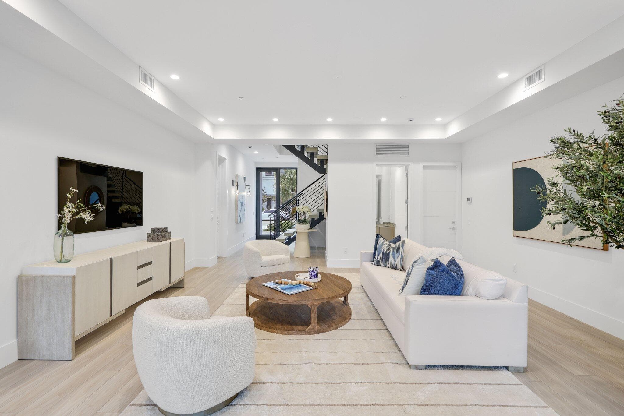 408 SE 2nd Street, Delray Beach, FL 33483 — photo 16 of 116