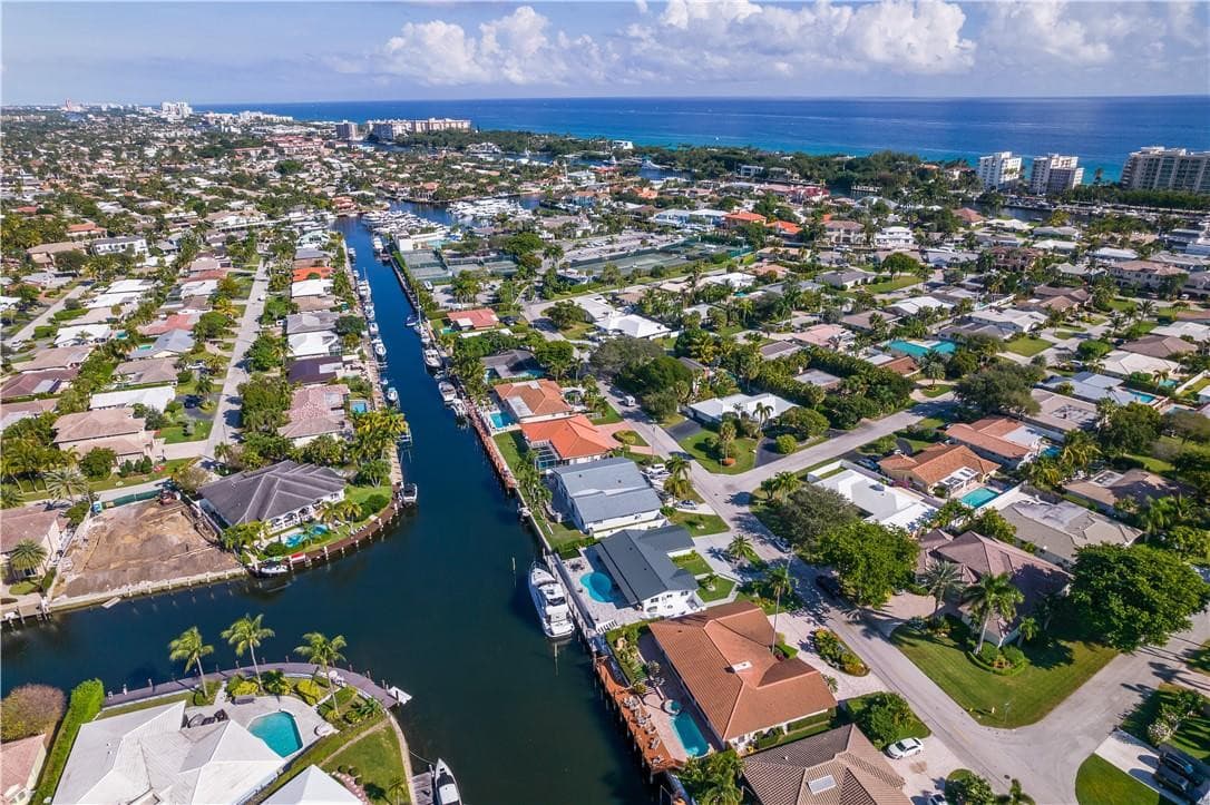 4031 NE 27th Terrace, Lighthouse Point, FL 33064 — photo 5 of 17