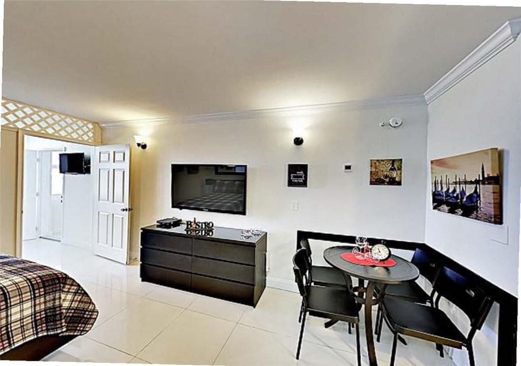 4040 Galt Ocean Drive 805, Fort Lauderdale, FL 33308 — photo 19 of 37