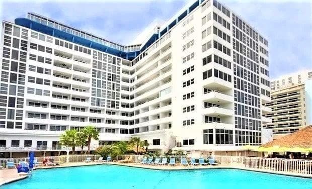 4040 Galt Ocean Drive 805, Fort Lauderdale, FL 33308 — photo 1 of 37