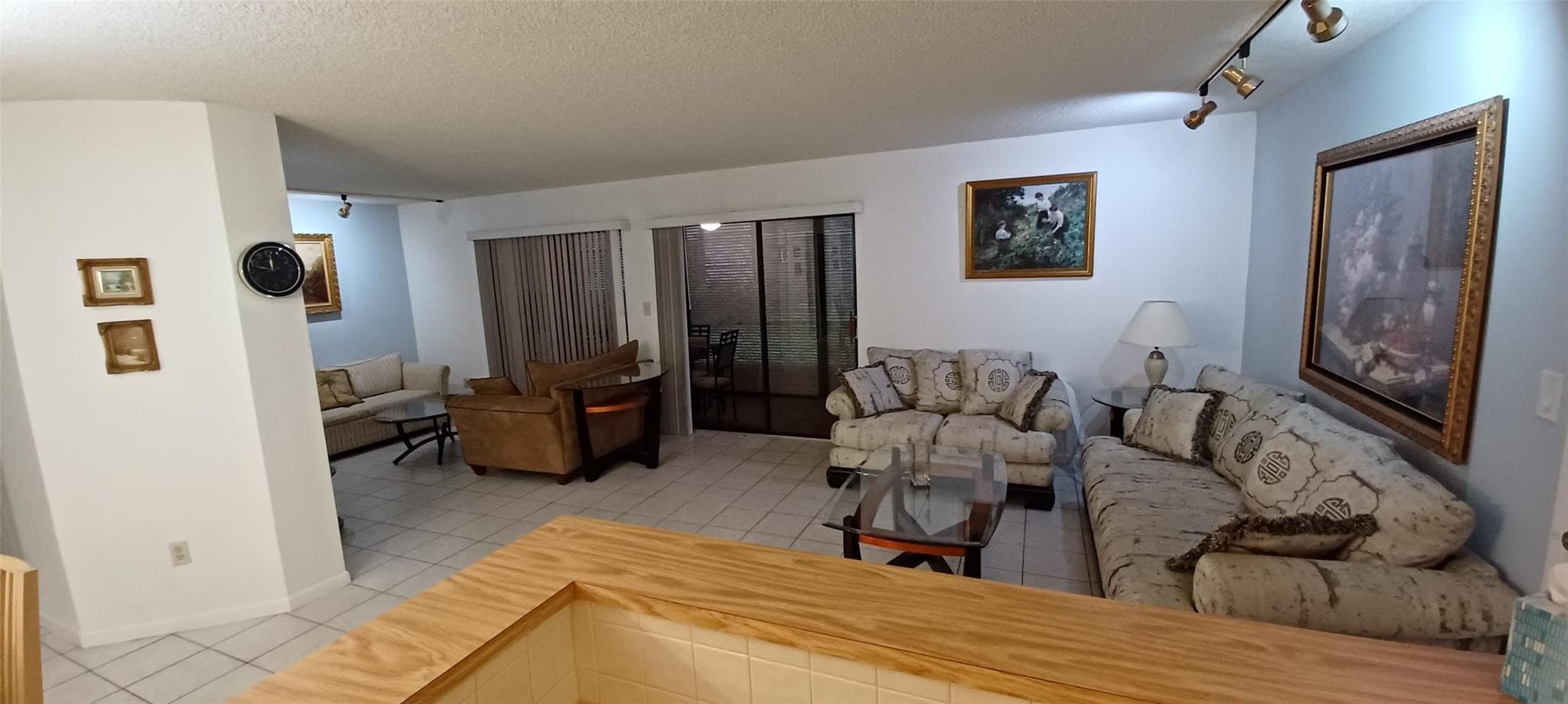 Condominium in Tamarac — photo 3 of 23