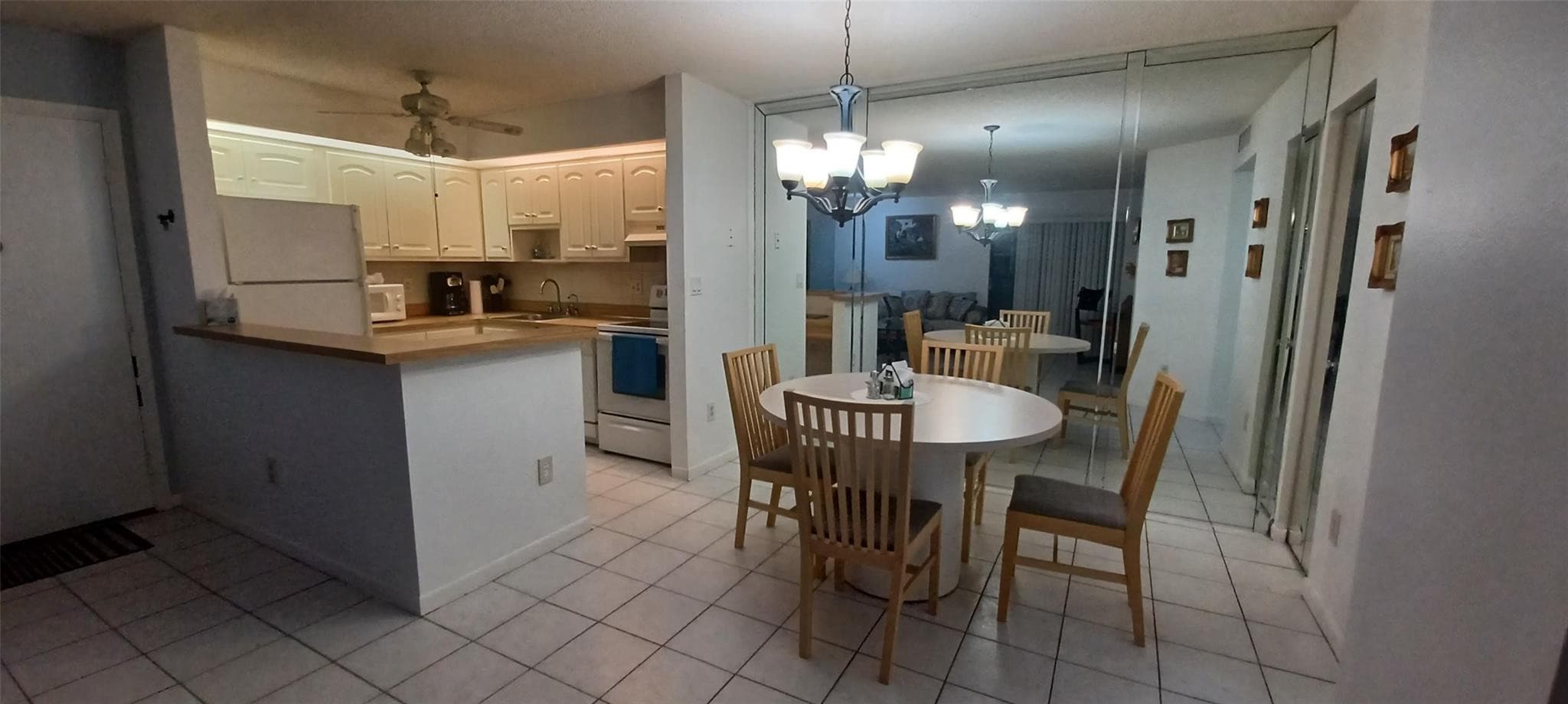 Condominium in Tamarac — photo 6 of 23