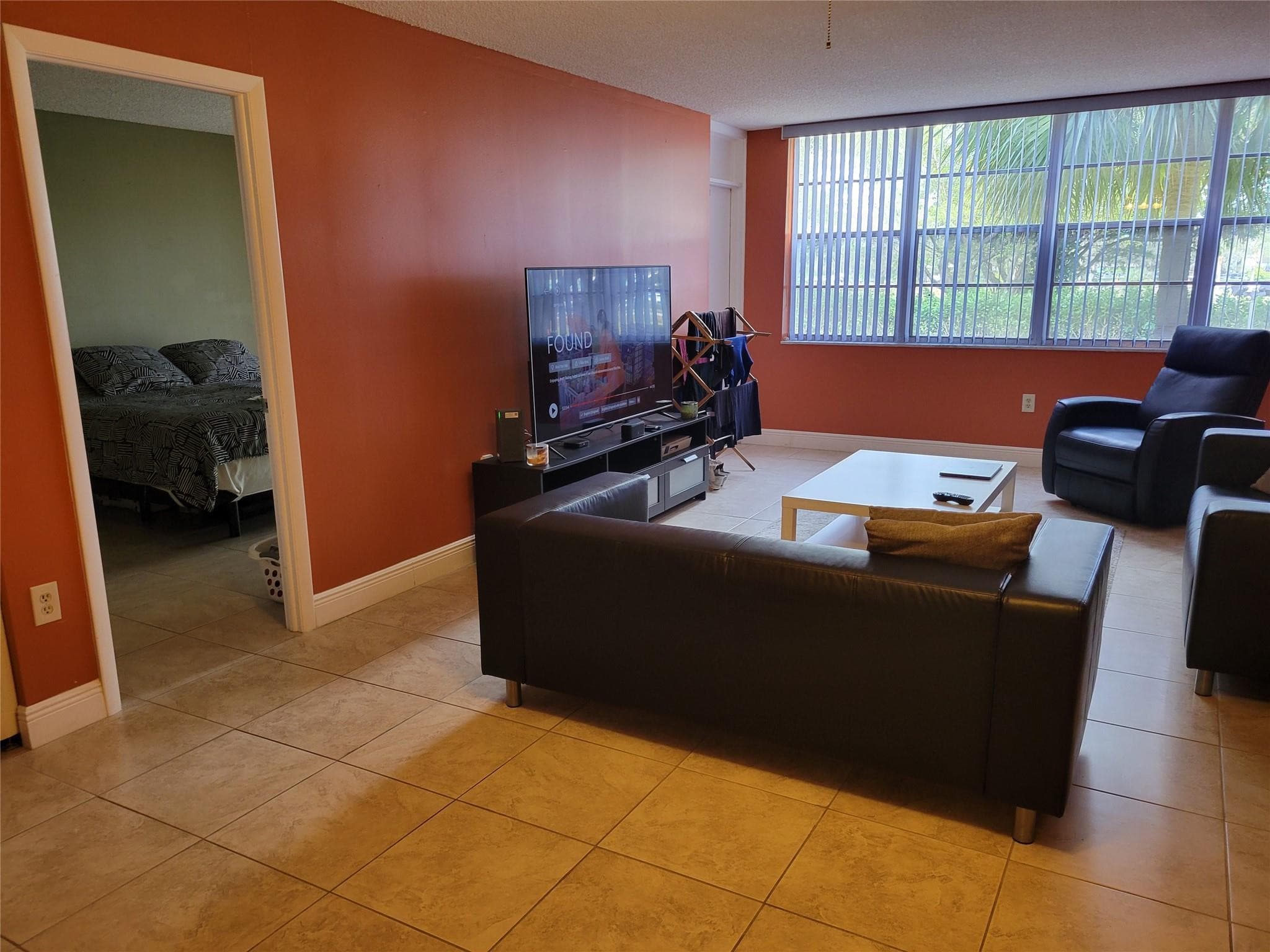 1400 Saint Charles Place 211, Pembroke Pines, FL 33026 — photo 5 of 30
