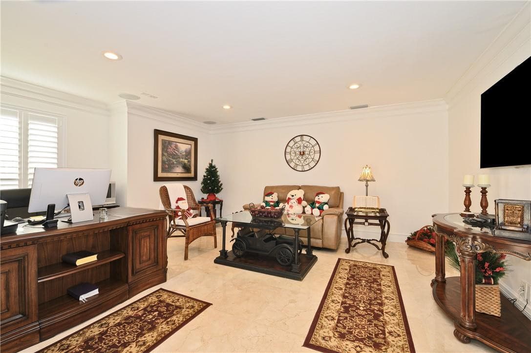 2 Compass Lane, Fort Lauderdale, FL 33308 — photo 9 of 43