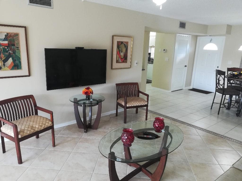9420 S Hollybrook Lake Drive 305, Pembroke Pines, FL 33025 — photo 15 of 49