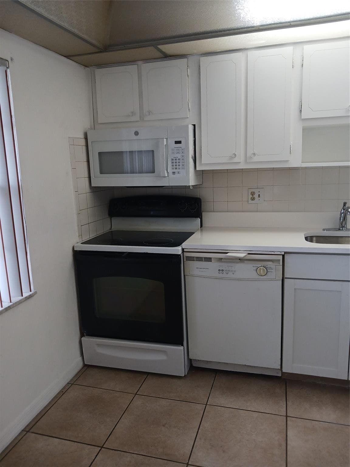 7605 W Atlantic Boulevard 106, Margate, FL 33063 — photo 15 of 16