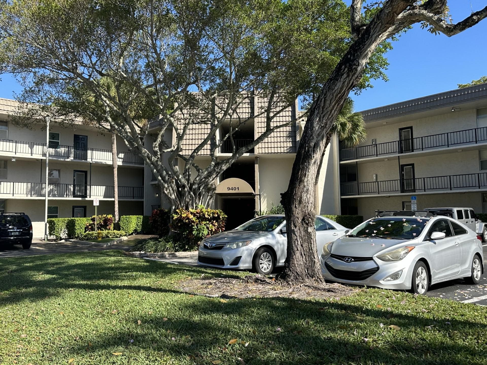 9401 Lime Bay Boulevard 115, Tamarac, FL 33321 — photo 3 of 20