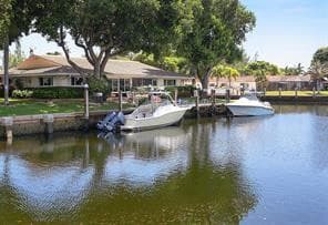 1323 NE 28th Avenue 126, Pompano Beach, FL 33062 — photo 1 of 33