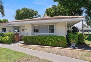 1323 NE 28th Avenue 126, Pompano Beach, FL 33062 — photo 3 of 33