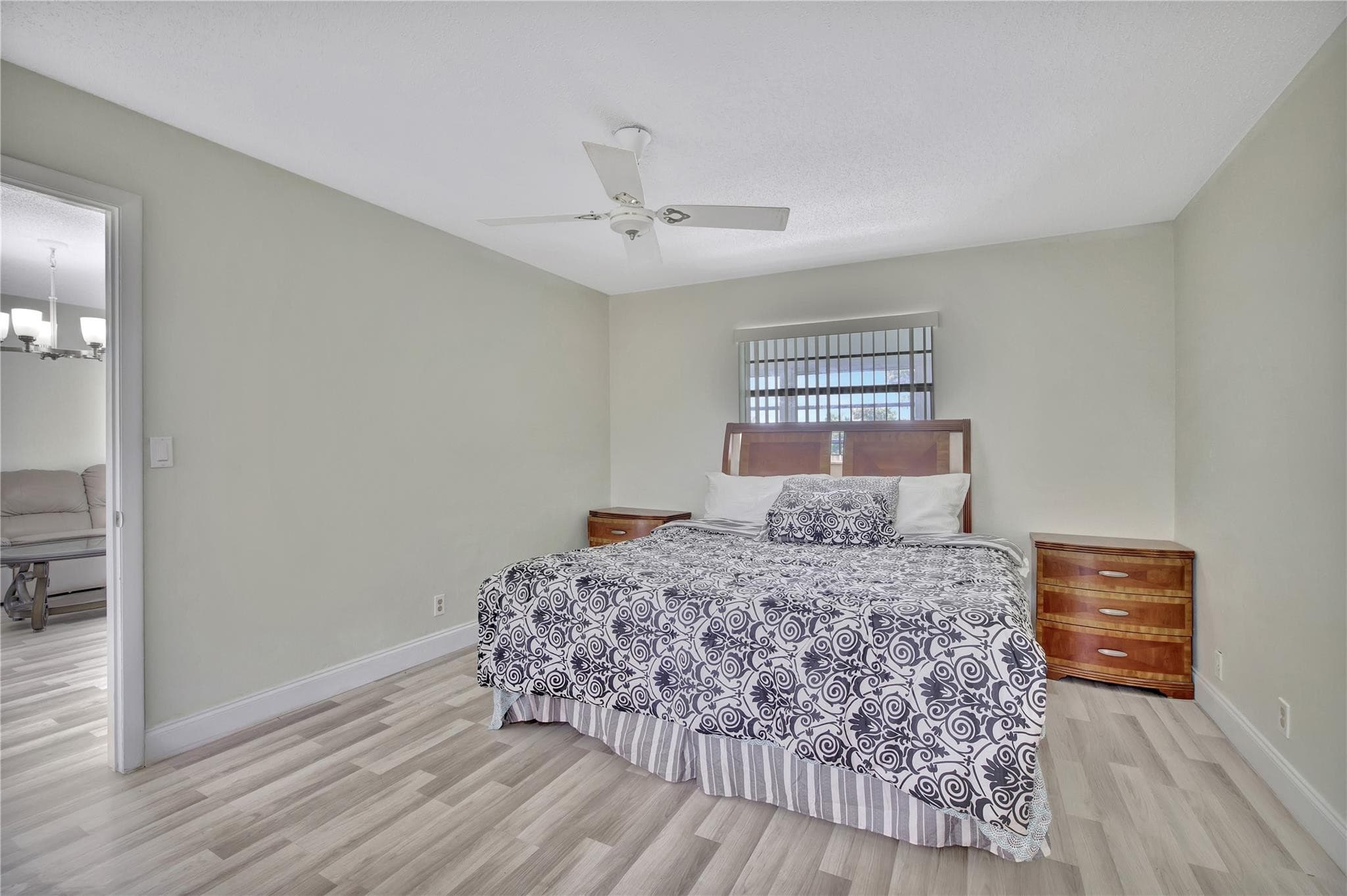4050 NW 42nd Avenue 312, Lauderdale Lakes, FL 33319 — photo 13 of 34