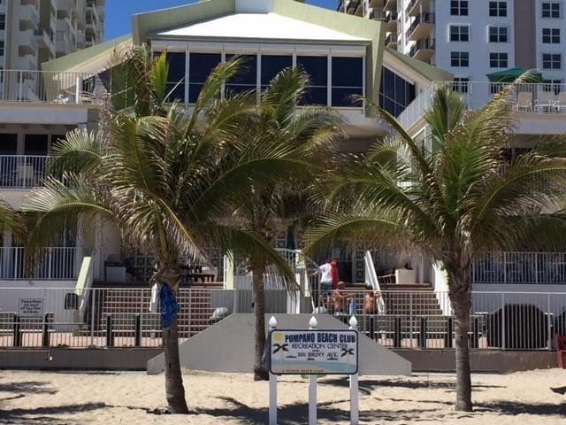 111 Briny Avenue 1401, Pompano Beach, FL 33062 — photo 18 of 42
