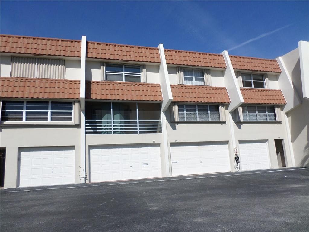 5555 N Ocean Boulevard 55, Lauderdale-By-The-Sea, FL 33308 — photo 4 of 31