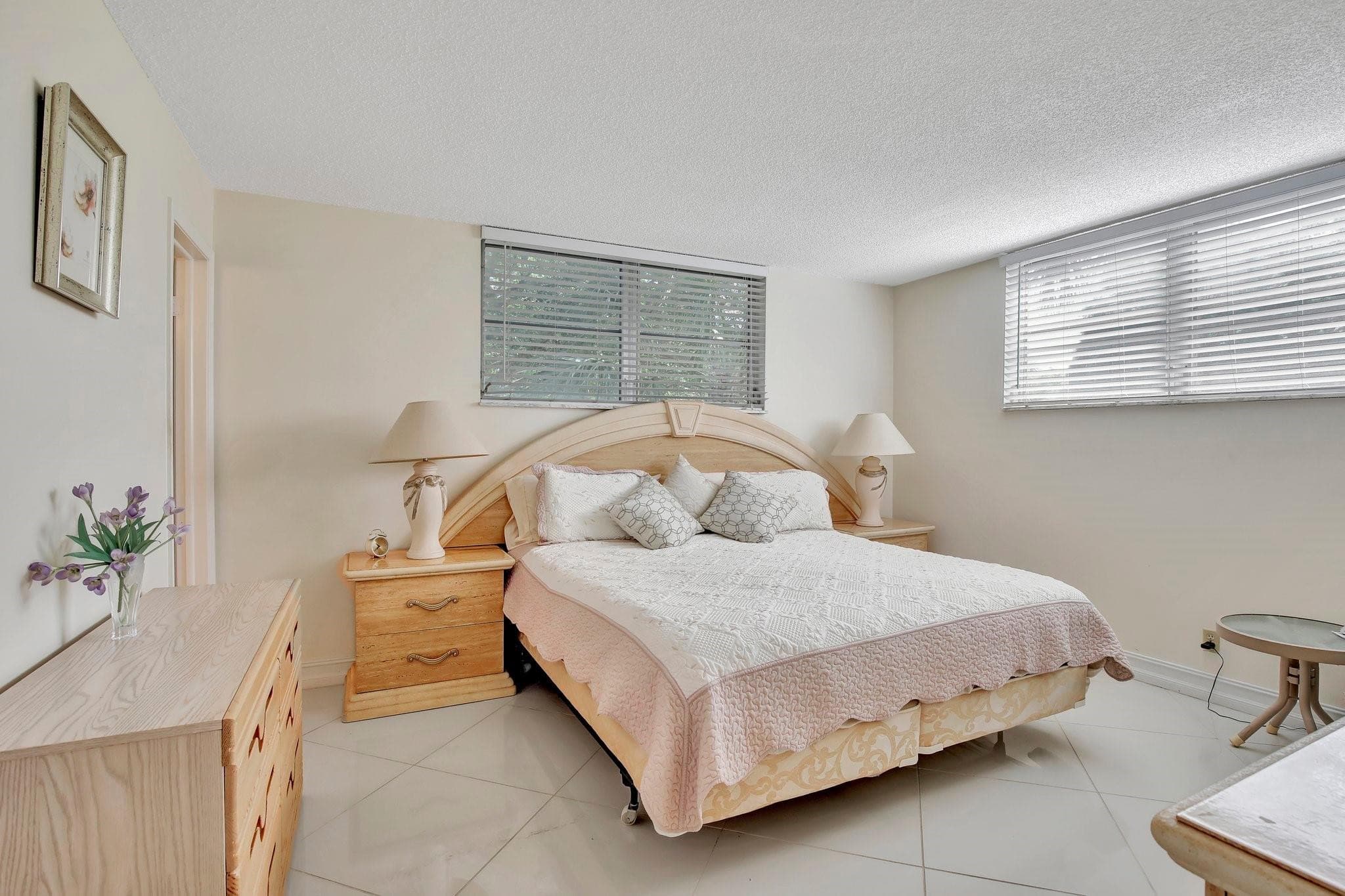 8930 S Hollybrook Boulevard 201, Pembroke Pines, FL 33025 — photo 5 of 15