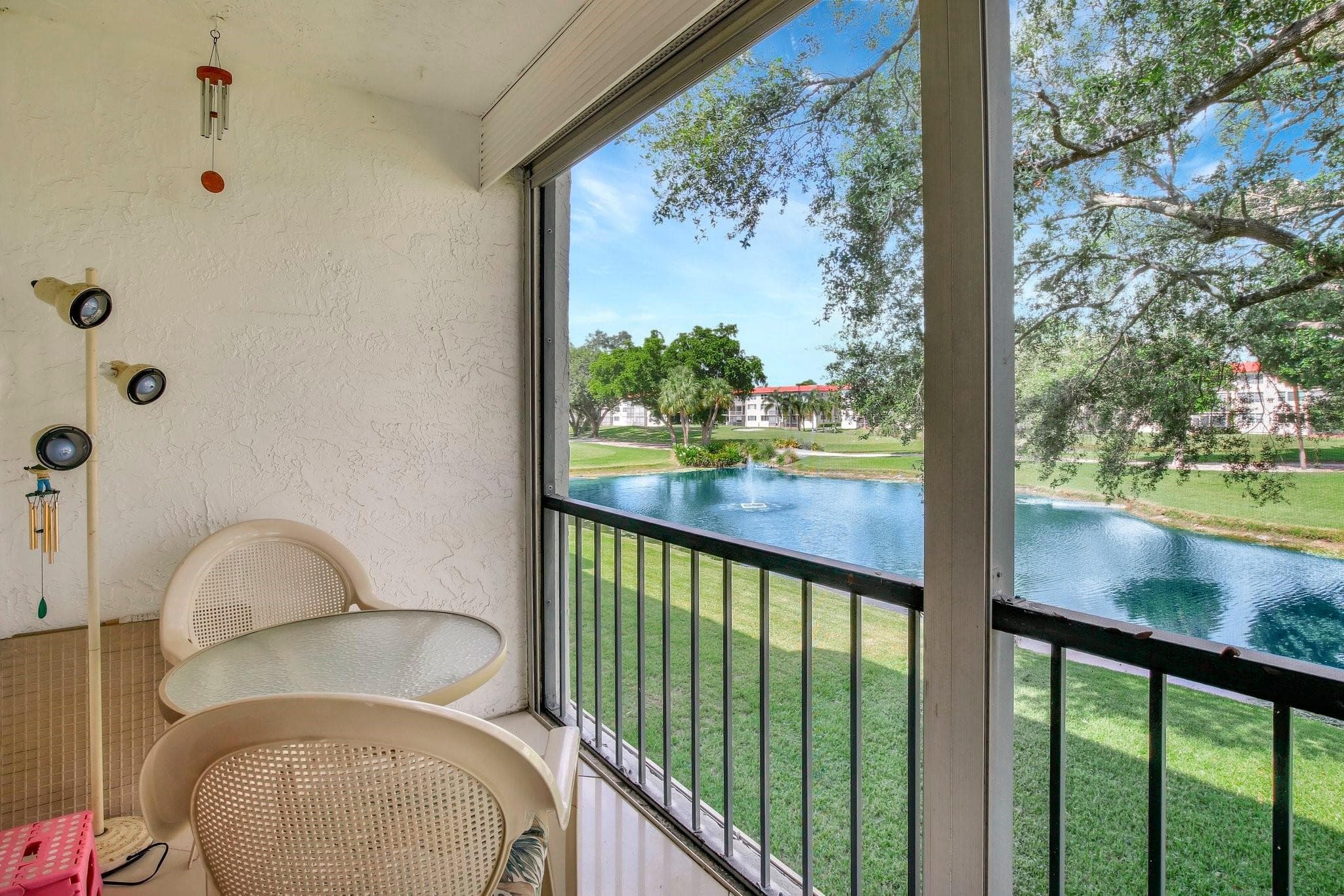 8930 S Hollybrook Boulevard 201, Pembroke Pines, FL 33025 — photo 9 of 15