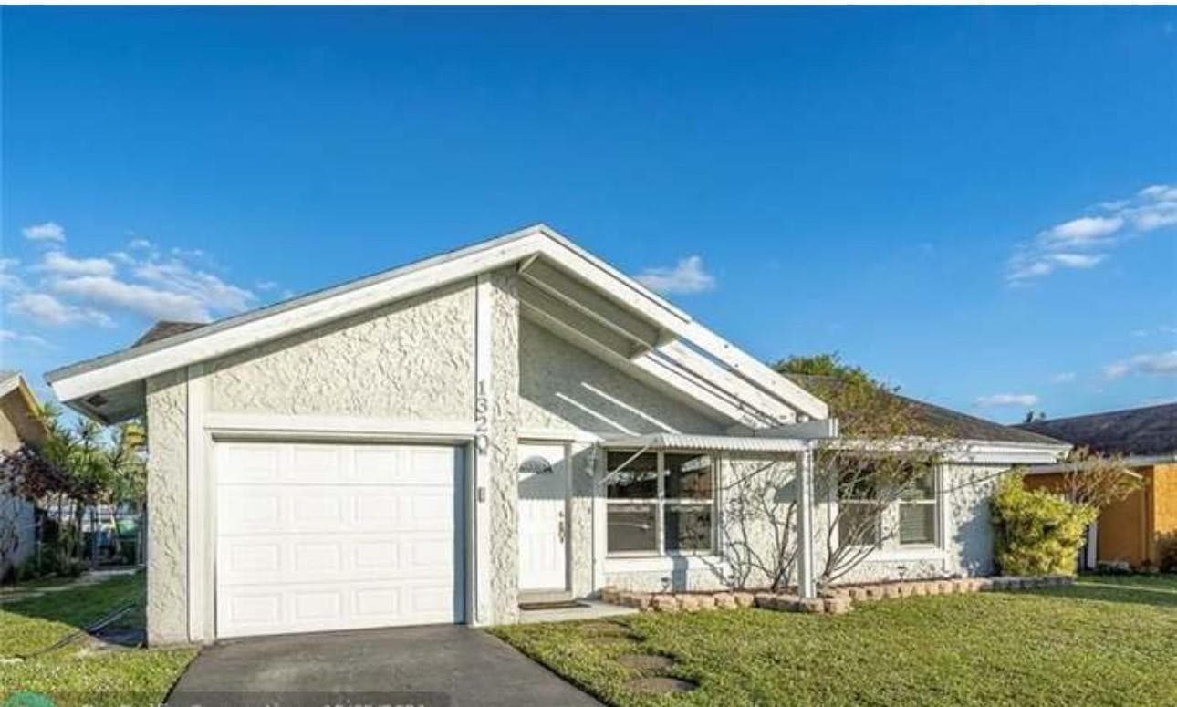 1320 SW 82nd Terrace, North Lauderdale, FL 33068 — photo 2 of 12