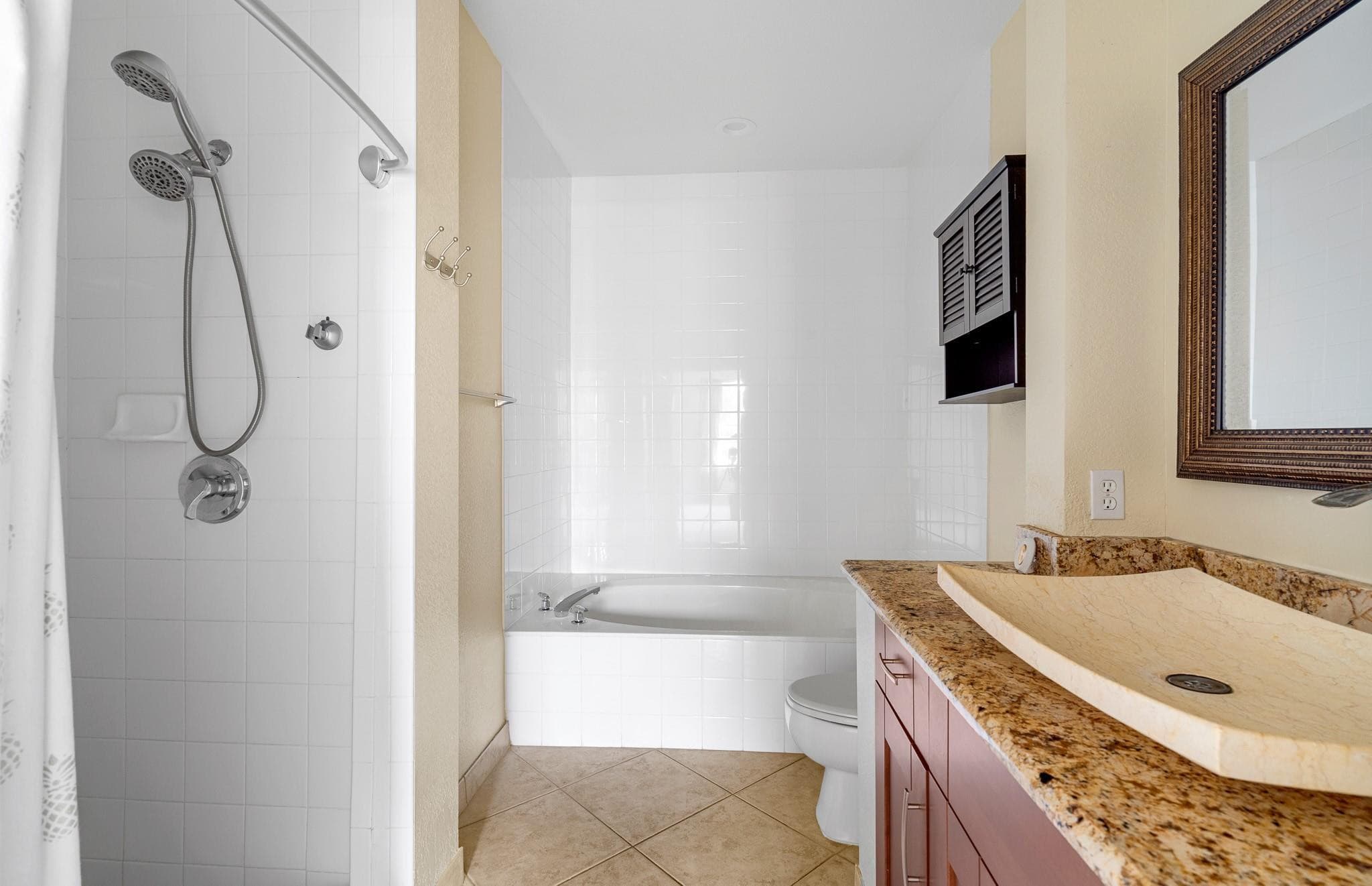 2005 Oceanwalk Terrace 300, Pompano Beach, FL 33062 — photo 26 of 39