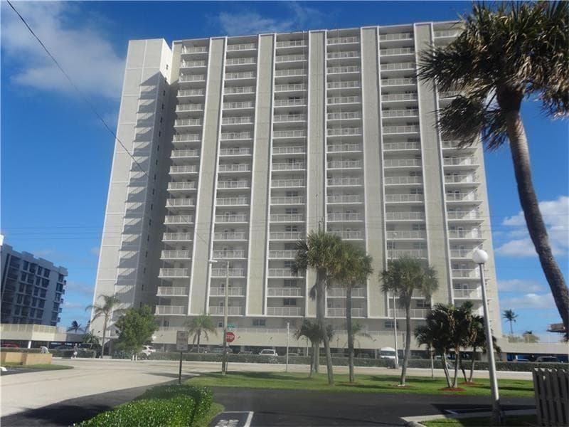750 N Ocean Boulevard 1704, Pompano Beach, FL 33062 — photo 3 of 10