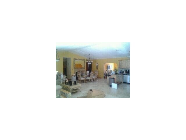 5843 SW 149 Avenue, Miami, FL 33193 — photo 2 of 5