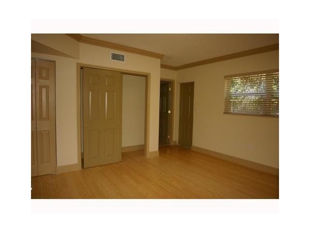 Condominium in Fort Lauderdale — photo 3 of 3