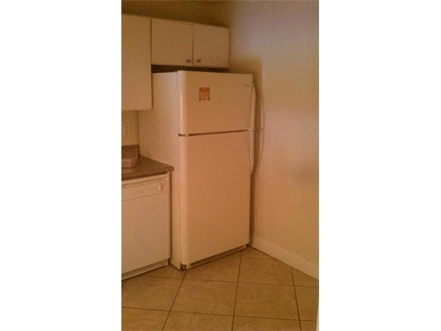 Condominium in Doral — photo 4 of 8
