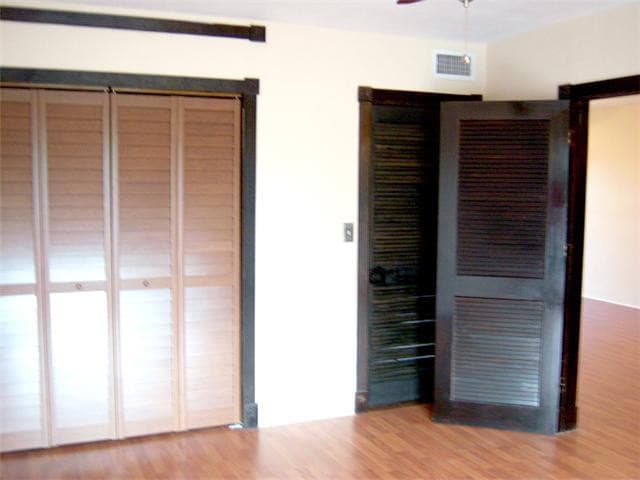Condominium in North Miami — photo 11 of 16