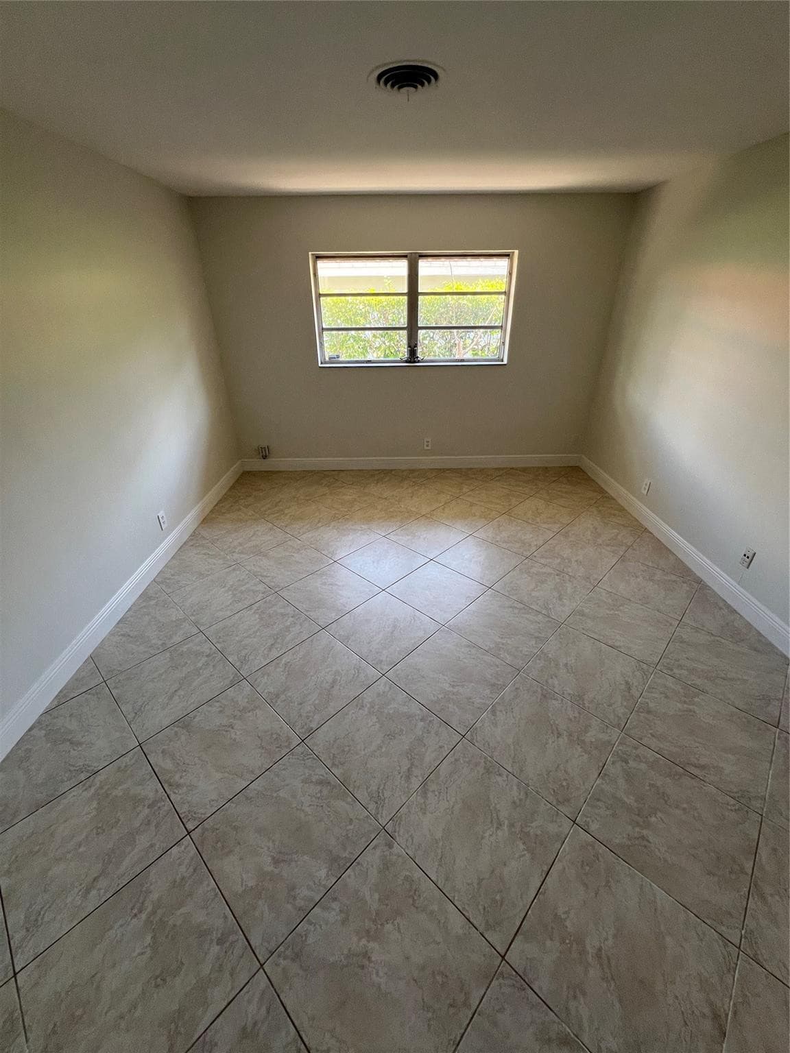 4800 NE 21st Avenue, Fort Lauderdale, FL 33308 — photo 18 of 35