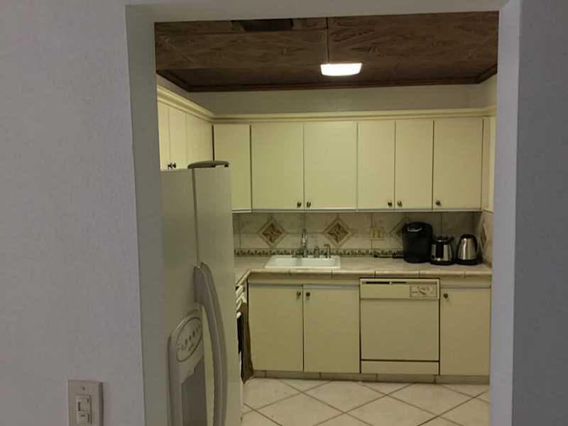 2500 Parkview Drive 1519, Hallandale Beach, FL 33009 — photo 8 of 30