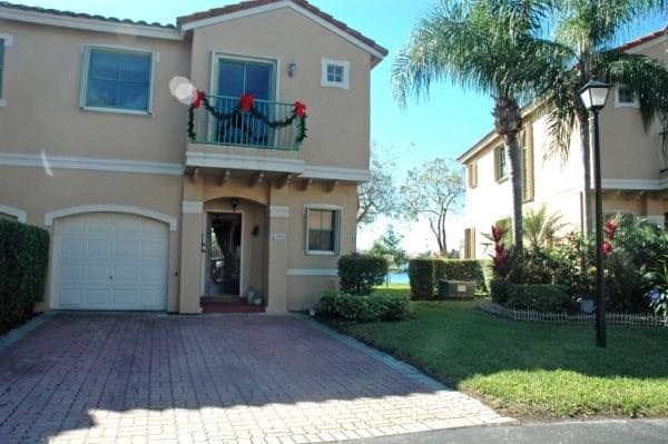 1300 NW 126th Avenue 1300, Sunrise, FL 33323 — photo 3 of 34