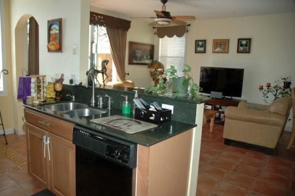 1300 NW 126th Avenue 1300, Sunrise, FL 33323 — photo 33 of 34