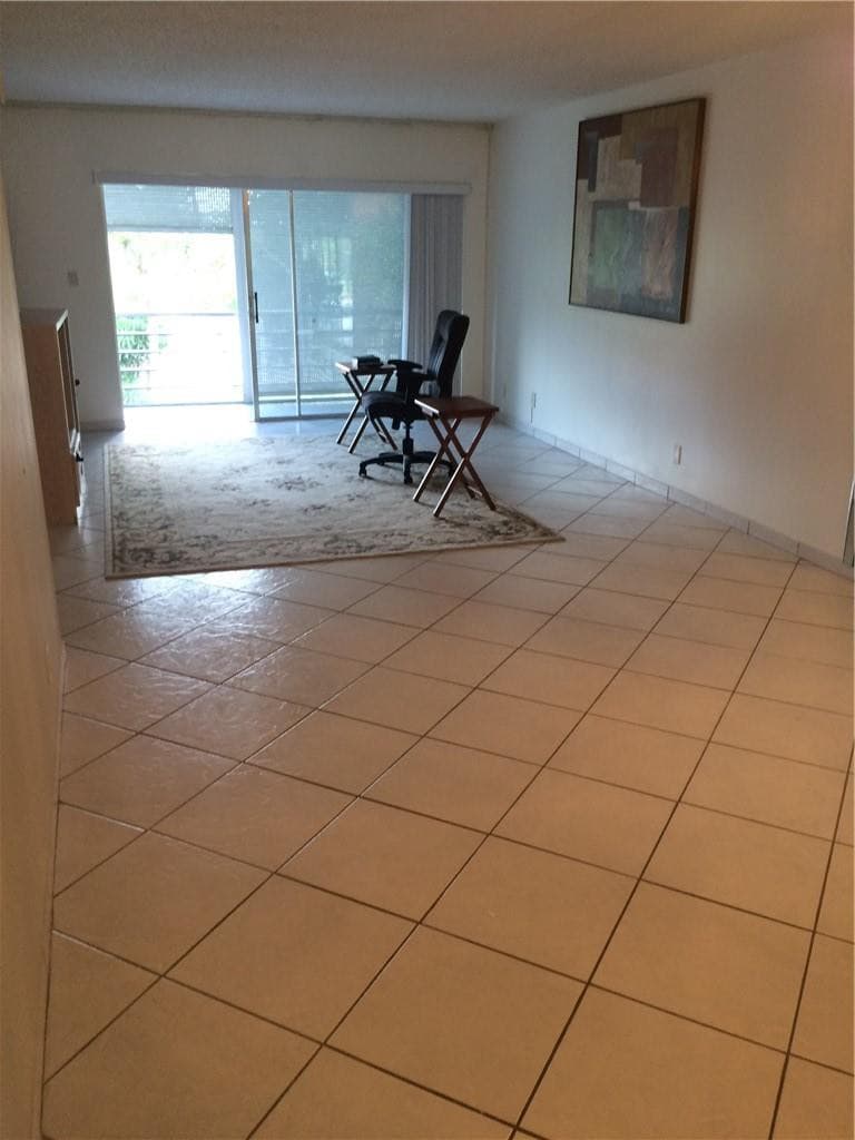 3571 Inverrary Drive 308, Lauderhill, FL 33319 — photo 8 of 9