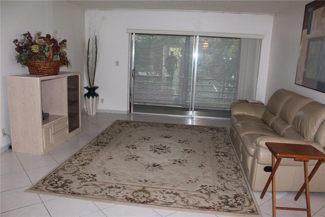 3571 Inverrary Drive 308, Lauderhill, FL 33319 — photo 9 of 9